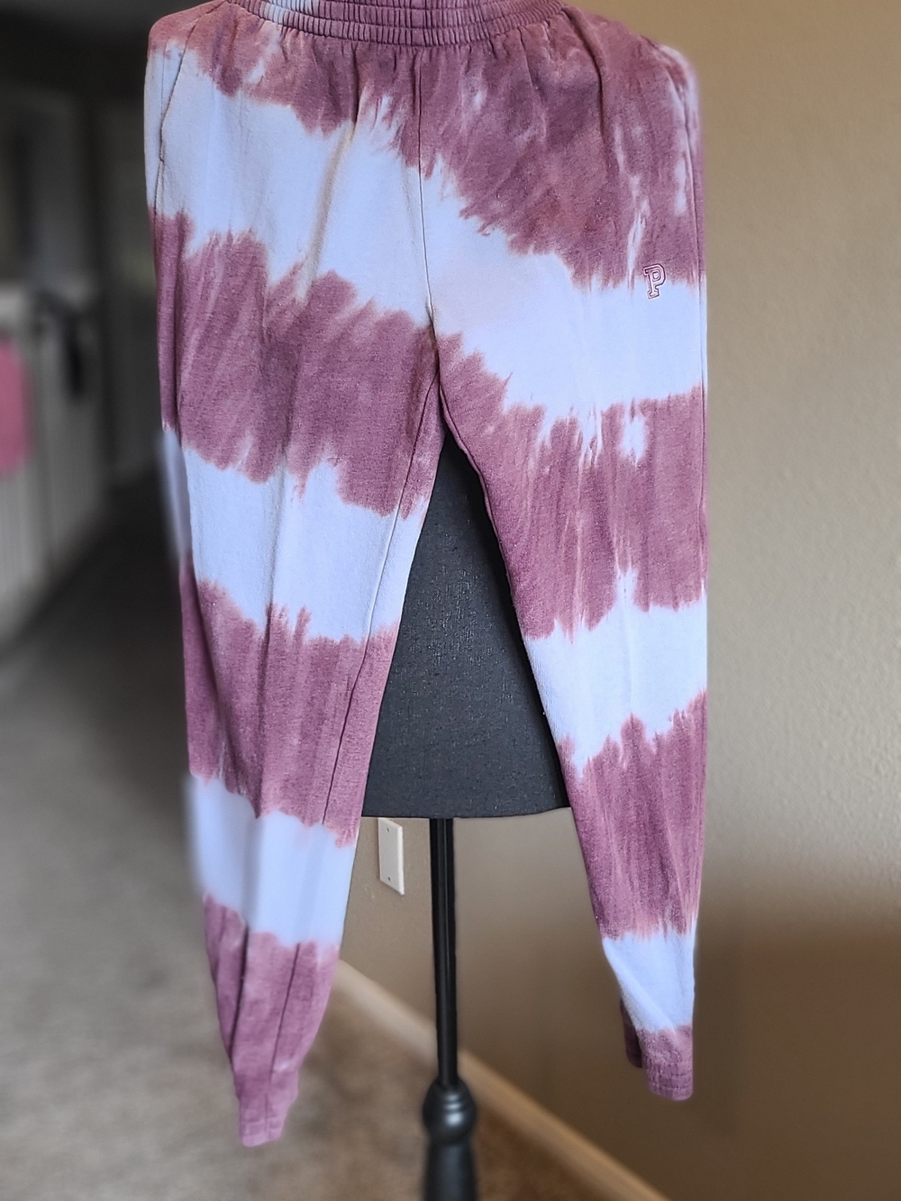 PINK Victoria's Secret Women's Purple/Baby Blue Tie-Dye Jogger Pants with Pocket